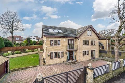 5 bedroom detached house to rent - Bradford Road, Gomersal