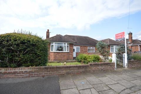 2 bedroom semi-detached bungalow for sale, Clincton View, Widnes