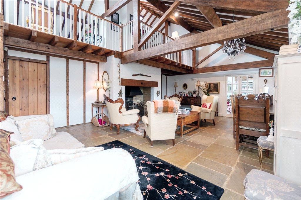 Living/Dining Room