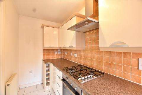 32 Elmstone Drive, Royton, Oldham, OL2 6DH