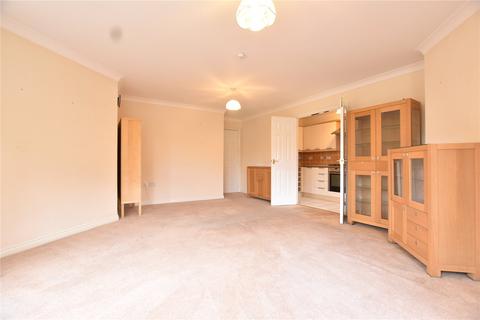 32 Elmstone Drive, Royton, Oldham, OL2 6DH