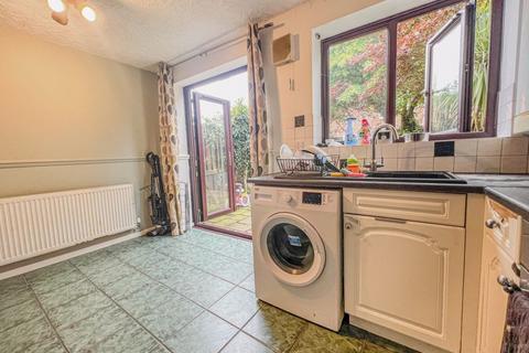 72 Duncombe Road, Bolton, BL3 3FD
