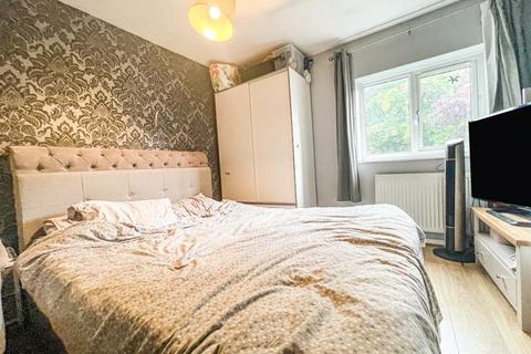 72 Duncombe Road, Bolton, BL3 3FD