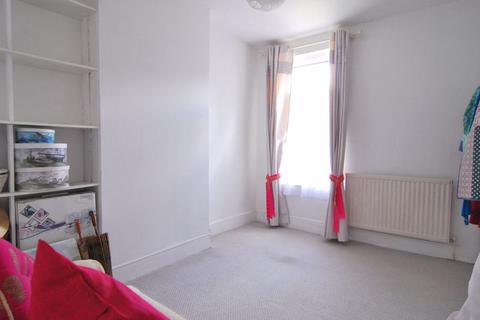 1 Reservoir Road, Gloucester, GL4 6RW