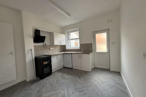 2 bedroom terraced house to rent, Conway Street, Stoke-On-Trent