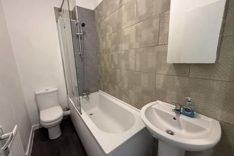 2 bedroom terraced house to rent, Conway Street, Stoke-On-Trent