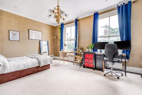 5 bedroom end of terrace house for sale - St. Stephens Terrace, Oval, SW8