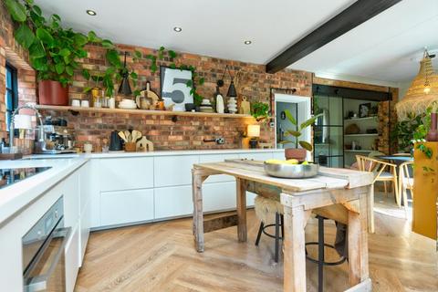 Delph House Delphside, Broseley, TF12 5EP