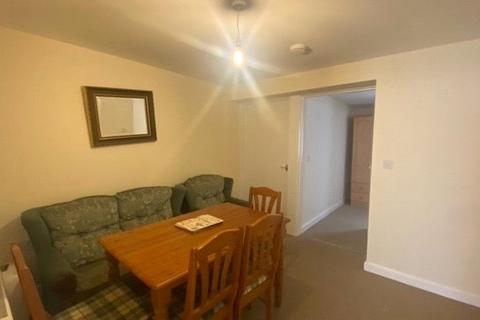 2 bedroom flat to rent, Manchester Road, Deepcar, Sheffield, South Yorkshire, UK, S36