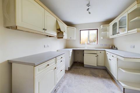 170 Linden Road, Gloucester, GL1 5JA