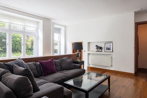2 bedroom flat for sale, Drayton Gardens, Chelsea, London