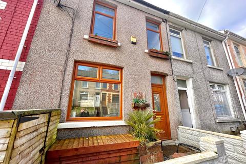 3 bedroom terraced house to rent, Upper Adare Street, Pontycymer, Bridgend