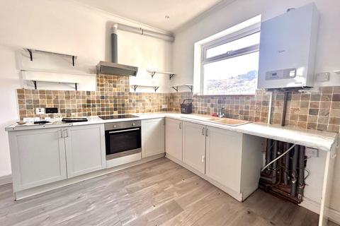 3 bedroom terraced house to rent, Upper Adare Street, Pontycymer, Bridgend