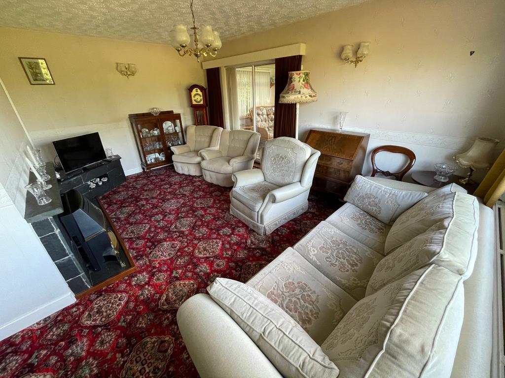 Newlands Road, Lancaster 4 bed detached house for sale £275,000