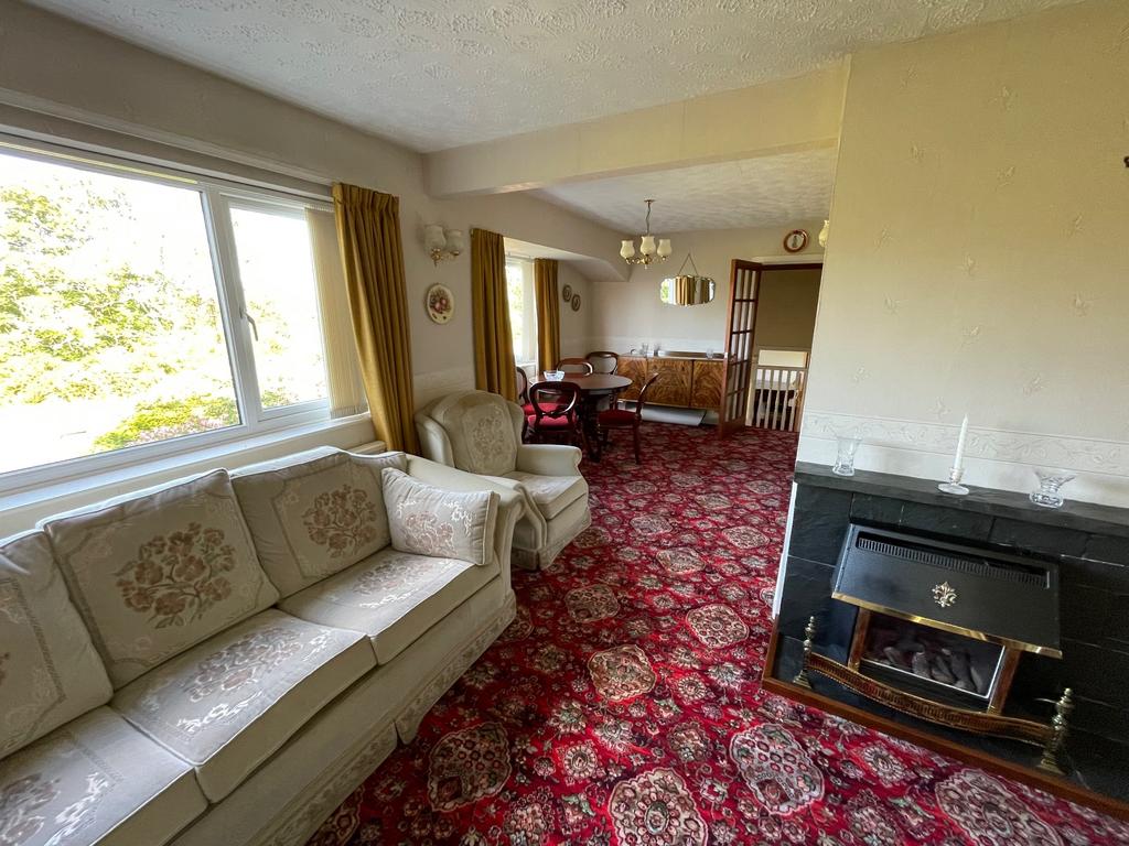 Newlands Road, Lancaster 4 bed detached house for sale £275,000