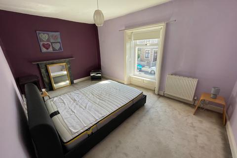 72 Ullswater Road, Lancaster, LA1 3PS