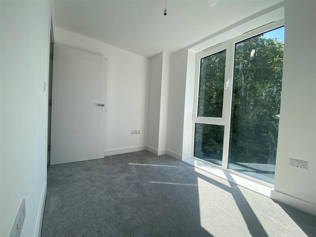 Bedroom 2.jpg
