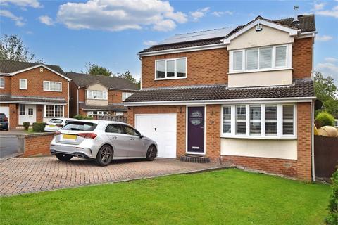 4 bedroom detached house for sale - Longwood Vale, Tingley, Wakefield, West Yorkshire
