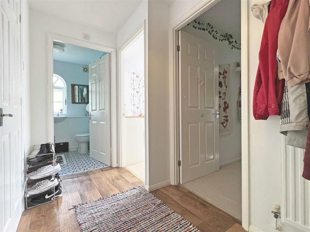 Hallway.jpg