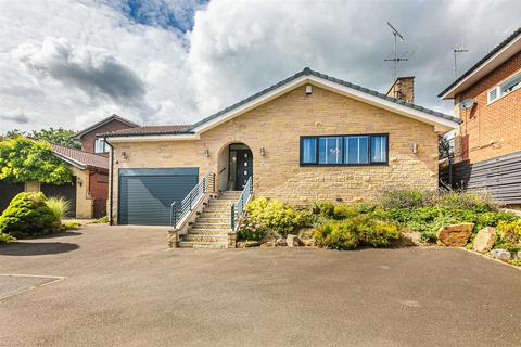 6 Thornsett Gardens, Sheffield, S17 3PP