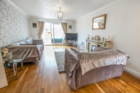 4 bedroom detached house for sale, The Spinney, Middleton St. George, Darlington