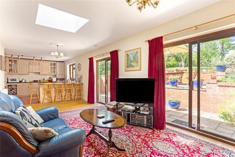 37 Wellfields, Loughton, IG10 1PA