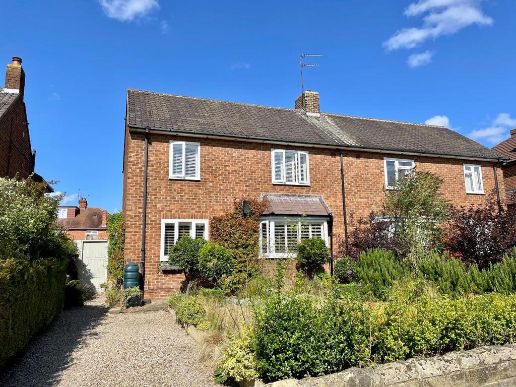 Glenfield Road, Darlington 3 bed semidetached house £250,000