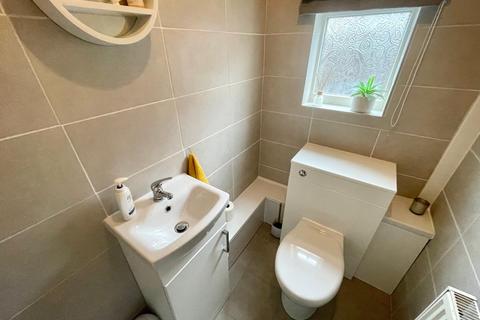 72 Heathfield Drive, Hartlepool, TS25 5LW