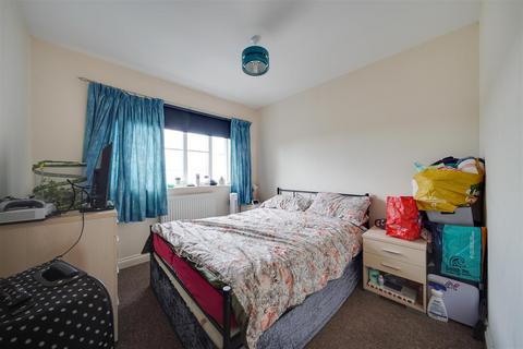 1 bedroom flat for sale - Standfast Road, Bristol