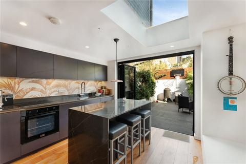 33 Benn Street, London, E9 5SU
