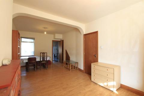 45 Gordon Road, Southall, UB2 5QE