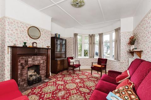 134 Burnt Oak Lane, Sidcup, DA15 9BN