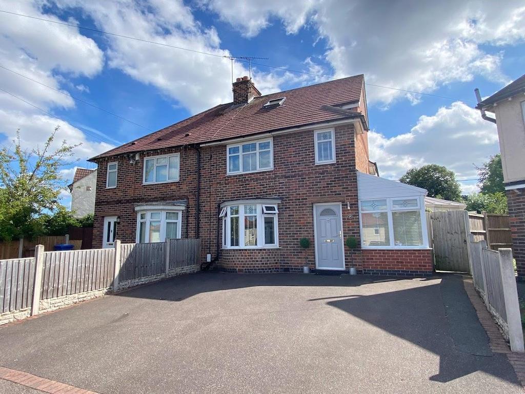 Oak Crescent, Derby DE23 3 bed semidetached house for sale £260,000