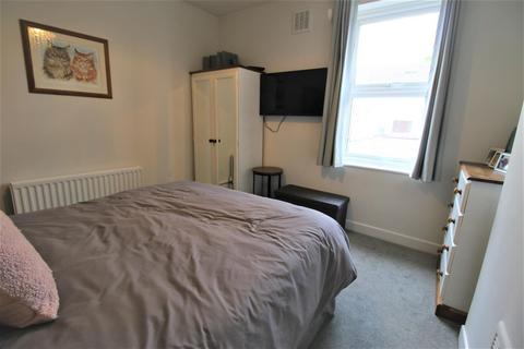 35 Haden Hill, Wolverhampton, WV3 9PT