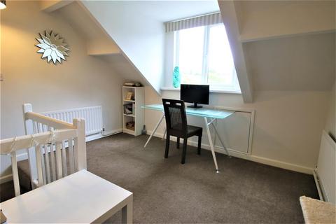 35 Haden Hill, Wolverhampton, WV3 9PT