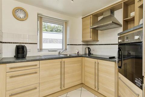 1 bedroom apartment for sale, Somers Brook Court, Newport, Isle of Wight