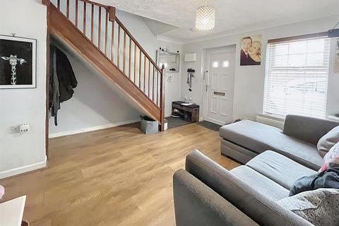 2 bedroom end of terrace house for sale, Westside, Spalding