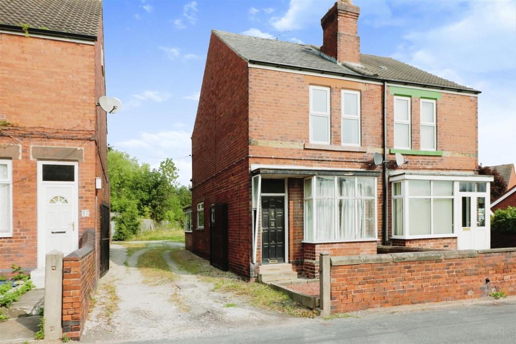 Sheffield Lane, Catcliffe, Rotherham 2 bed semidetached house £130,000