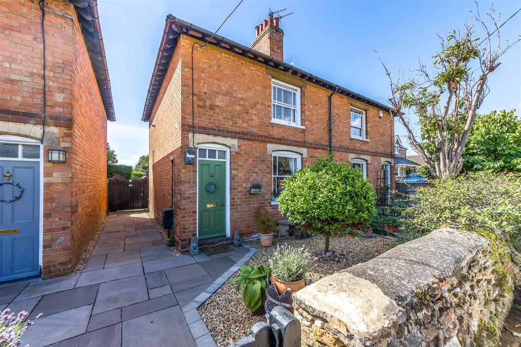 Brookdene, Ashwell, Rutland 2 bed character property for sale £350,000