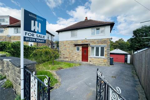 3 bedroom detached house for sale, St. Johns Crescent, Bradford, West Yorkshire, BD8