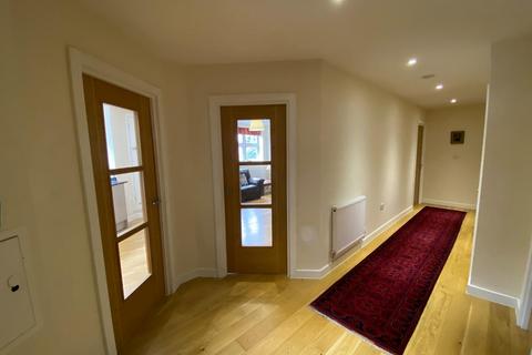 Flat 1, Aspen Court, 52 Throwley Way, Sutton, SM1 4BF