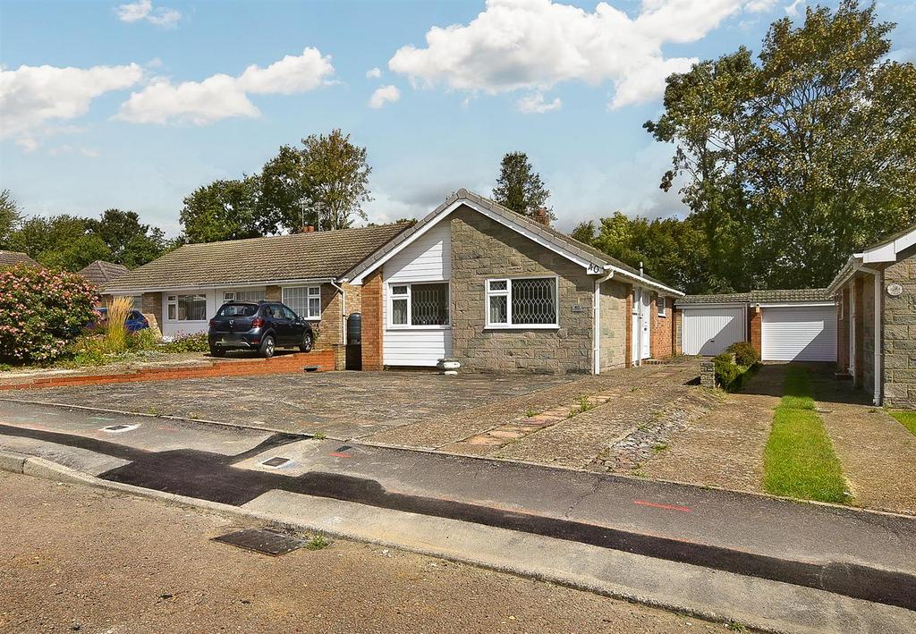 Beckenham Drive, Allington, Maidstone 2 bed detached bungalow for sale