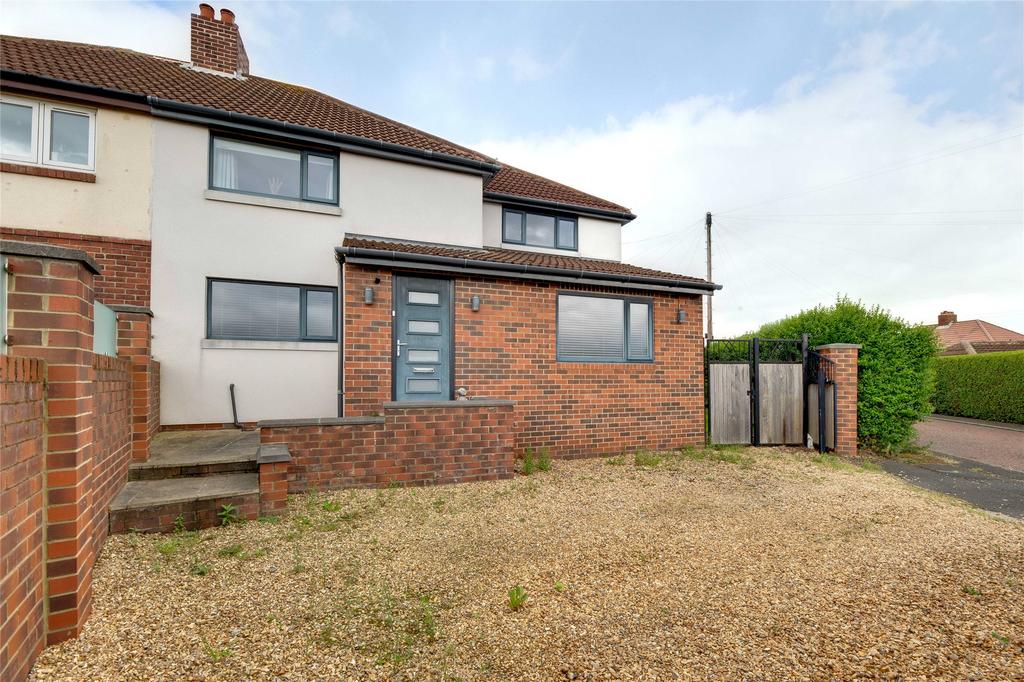 The Crescent, Barlow, BlaydonOnTyne, NE21 3 bed semidetached house