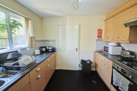 1 bedroom in a house share to rent - Room Let, Pulman Close, Redditch, B97