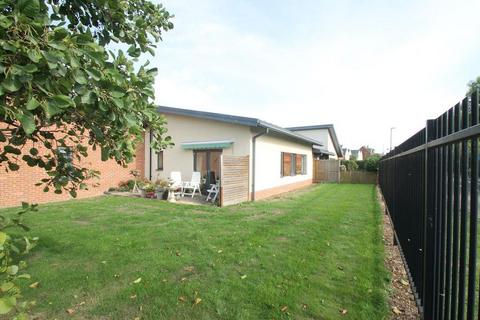 2 bedroom sheltered housing for sale, Trafalgar Road, Tewkesbury