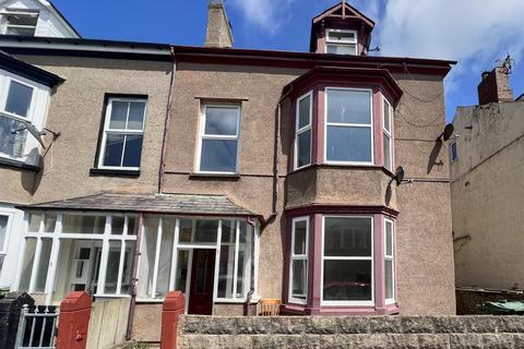 1 bedroom flat to rent - Caroline Road, Llandudno, LL30