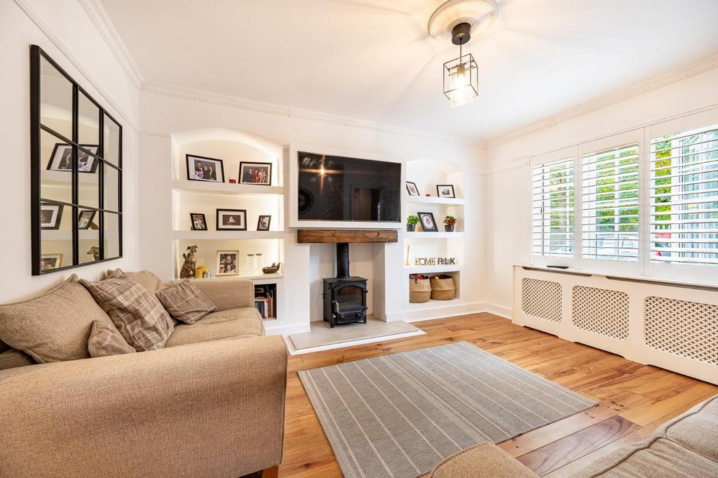 Widford Road, Chelmsford 3 bed semidetached house for sale £375,000