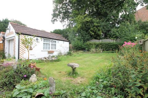27 Greenmount Road, Darlington, DL3 8EP