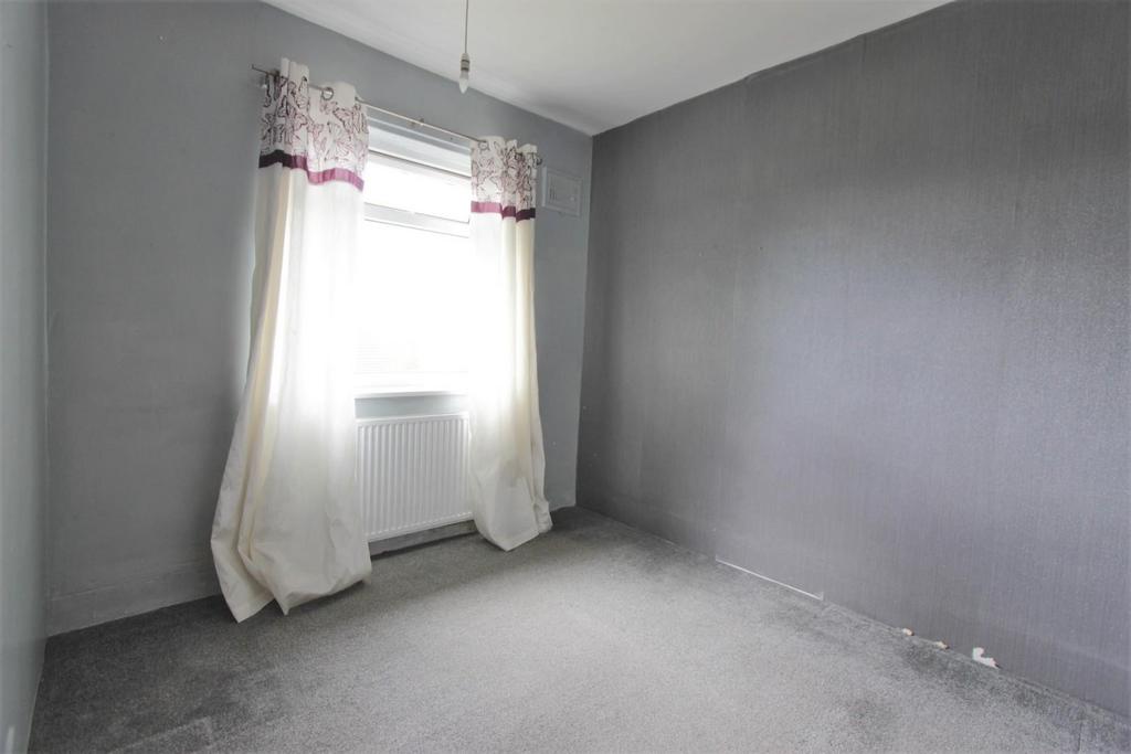 5. bedroom 2 .jpg