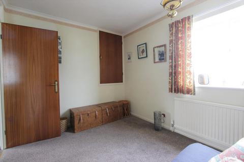 81 James Andrew Crescent, Sheffield, S8 7RJ